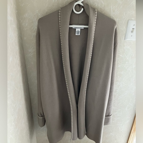 Magaschoni Tan “Coatigan” cuffed sleeves, pockets, machine washable - worn twice - Picture 2 of 5